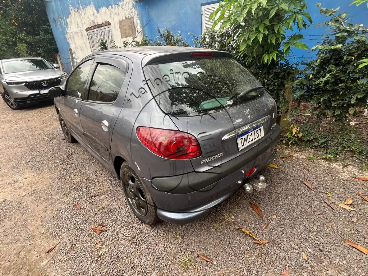 LOTE 047 - PEUGEOT/206 14 PRESENC, ano/modelo: 2004/2004, placa: DMG1I87