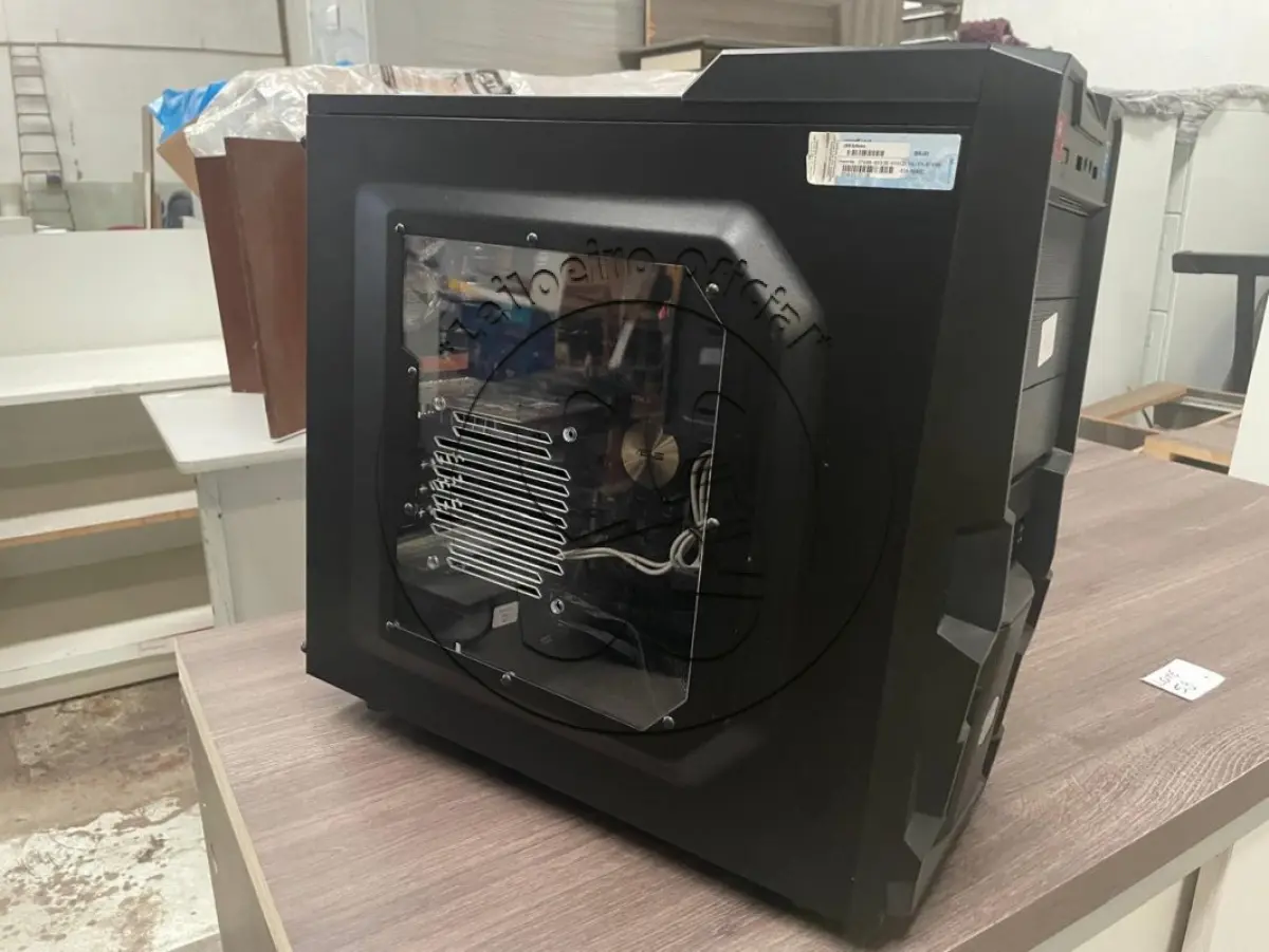 LOTE 017 - 02 Computadores Cooler Master COREI5