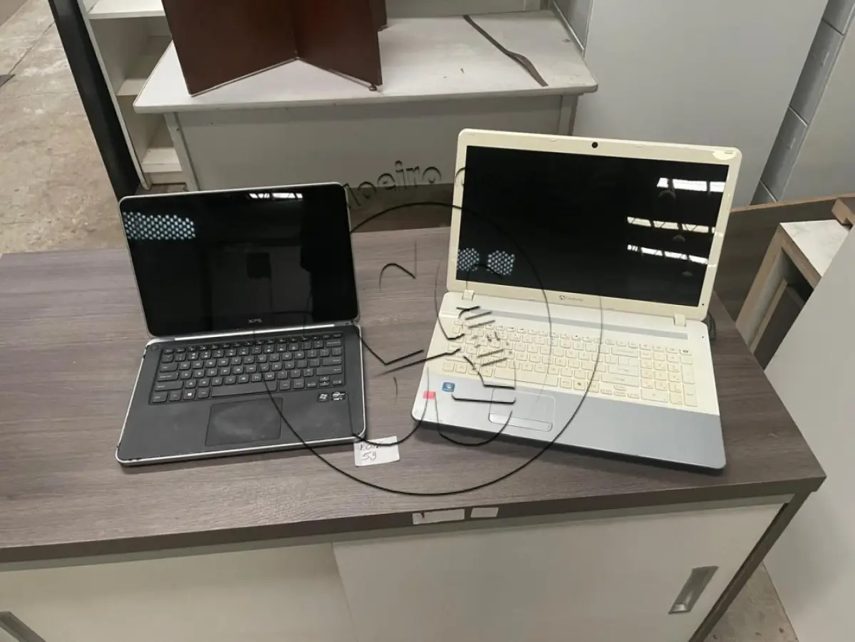 LOTE 022 - Um Notebook Dell Core i7 sem HD e um Notebook Gateway Quad Core