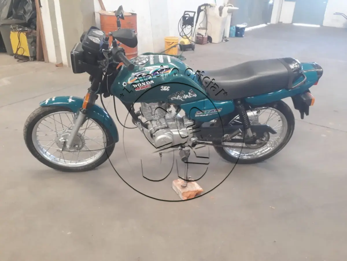 LOTE 020 - Motocicleta HONDA/CG 125 Titan, ano/modelo 1998/1999, placa MAH4901