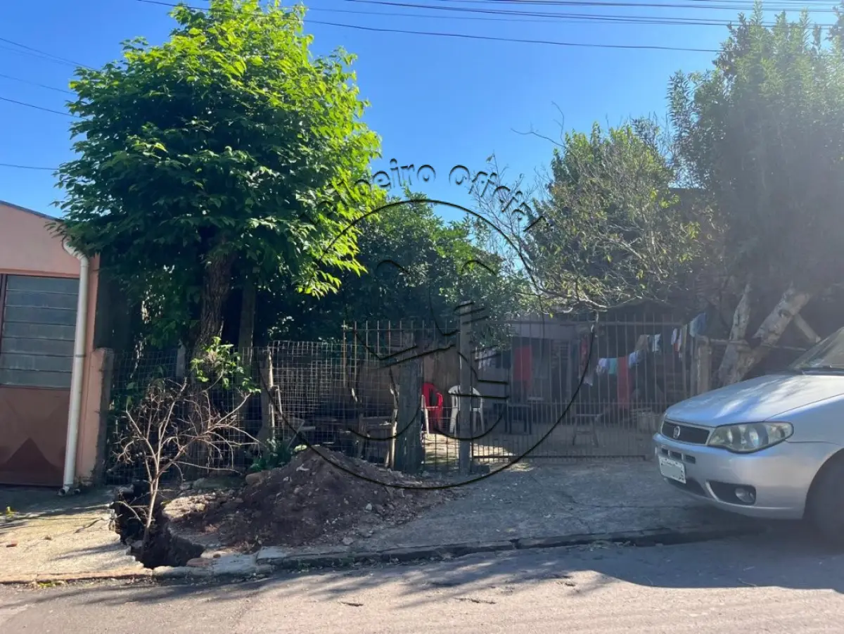LOTE 082 - Um terreno sito na Rua Marcilio Dias, nº 753,  área total de 300,00m²