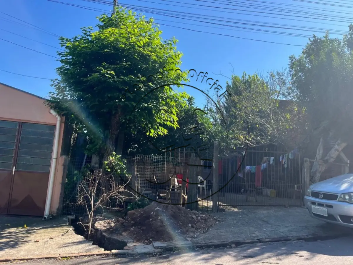 LOTE 082 - Um terreno sito na Rua Marcilio Dias, nº 753,  área total de 300,00m²