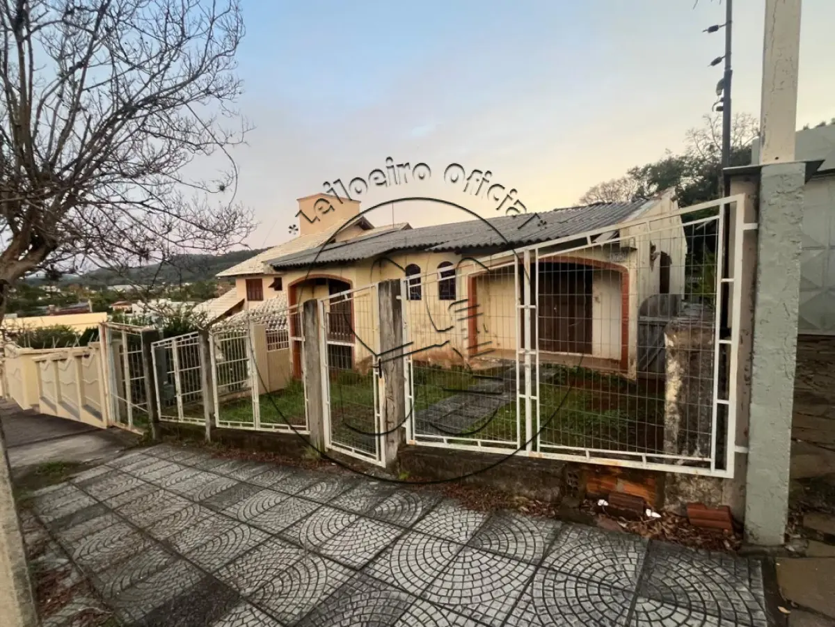 LOTE 010 - A área ideal de 15,89m² terreno, lote 219-A, a Rua João Adão Schirmer, cidade de Sobradinho/RS