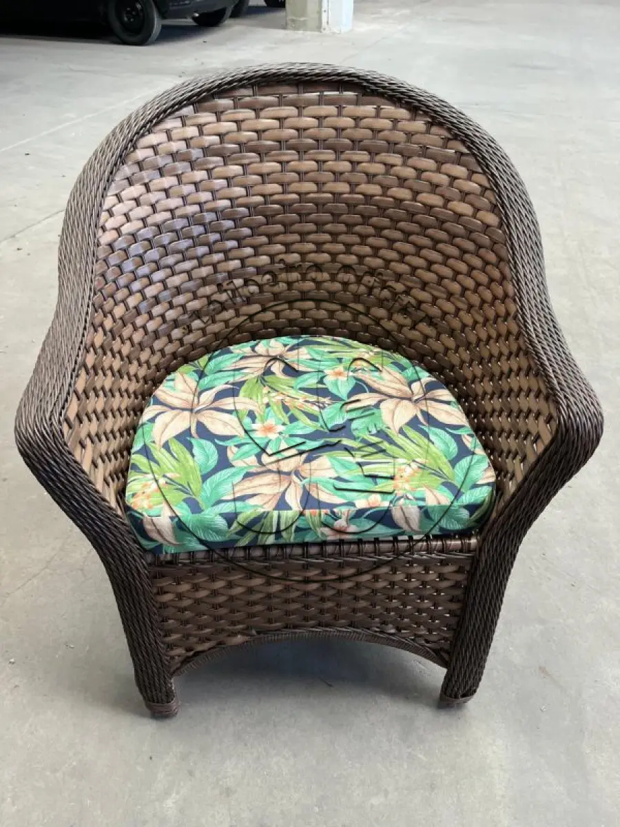 LOTE 003 - Conjunto 2 Poltronas Vime