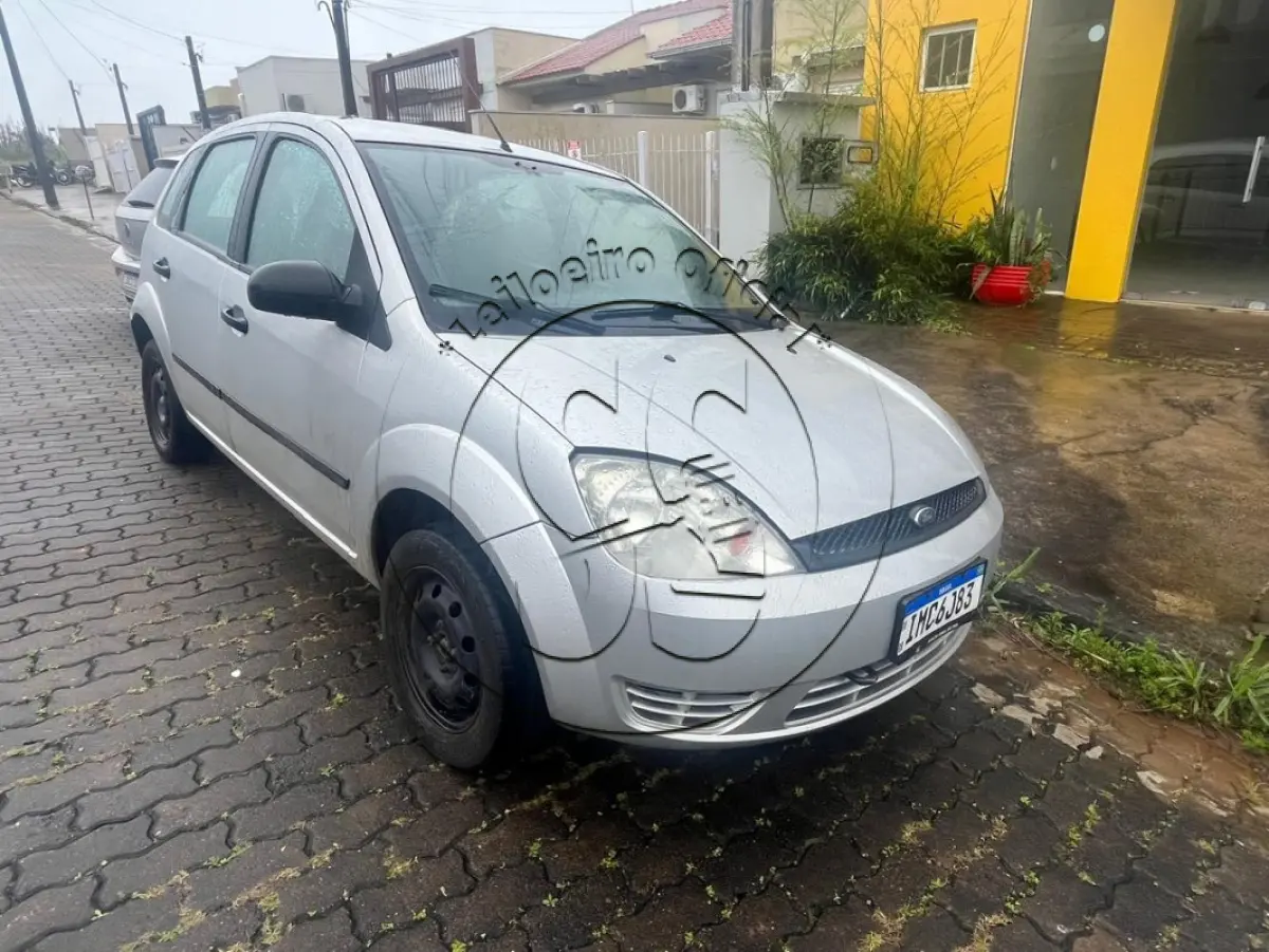 LOTE 006 - Automóvel FORD/FIESTA, ano/modelo: 2004/2005, placa IMC6J83
