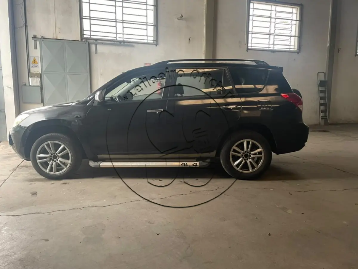 LOTE 025 - Camioneta I/TOYOTA RAV4, ano/modelo: 2006/2007, placa: INM9404