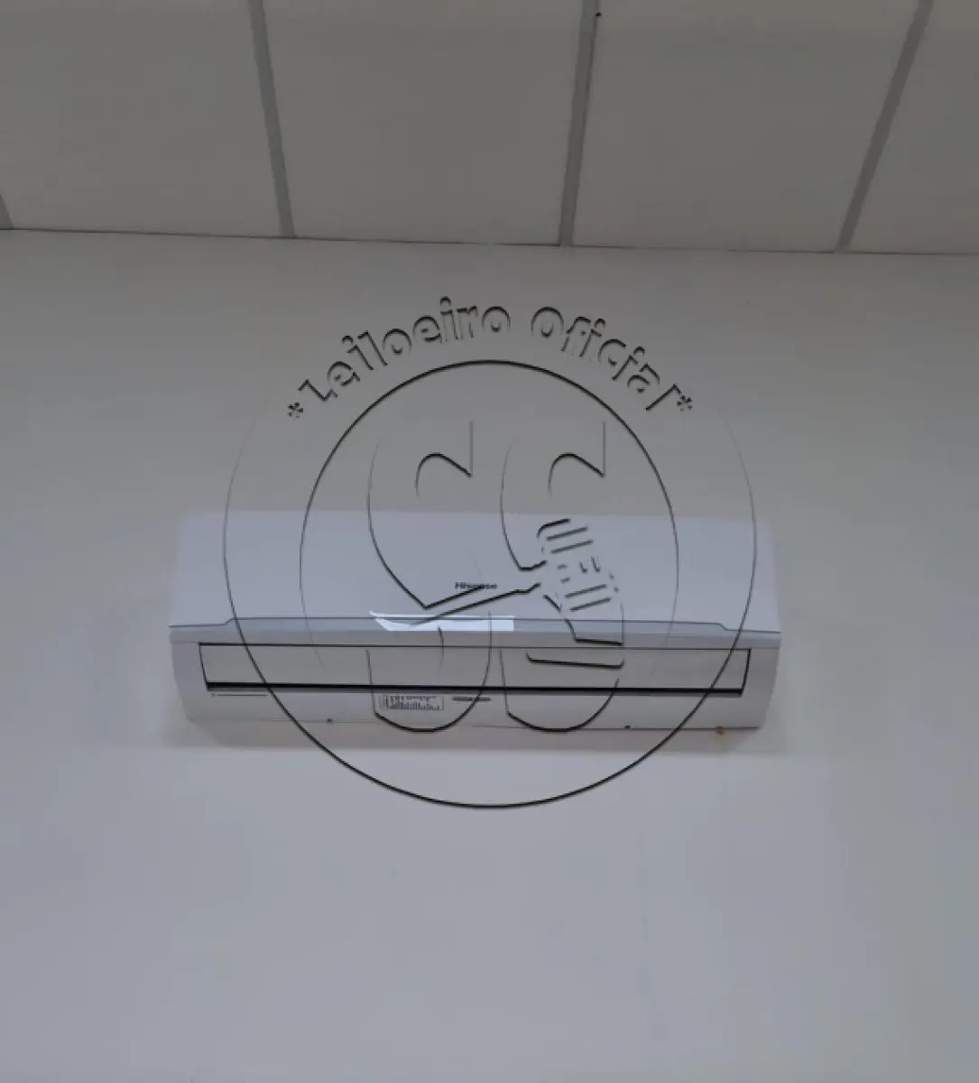 LOTE 100 - Aparelho de ar-condicionado marca Hisense