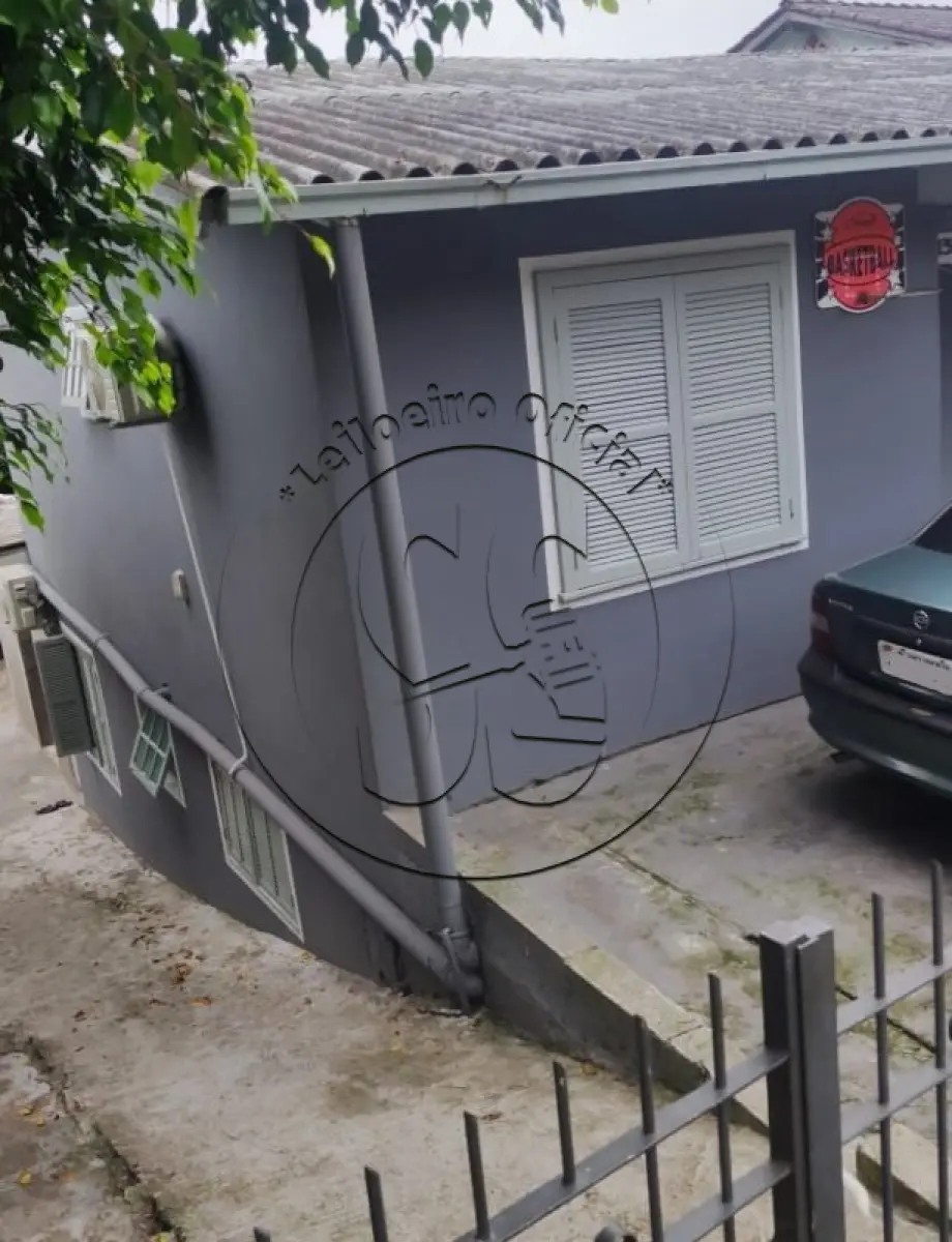 LOTE S-071 - Um terreno, e a respectiva benfeitoria, situado na Rua da Pedreira, Santa cruz do Sul/RS