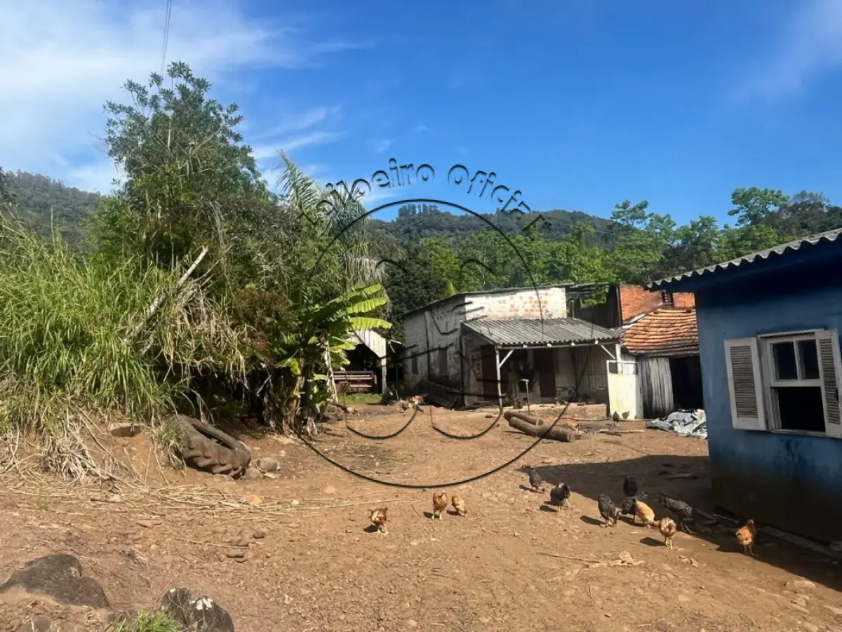 LOTE 009 - Fração de terras com área de 33.078,16m², em condomínio, município de Candelária/RS, lugar denominado Alto Passa Sete, na Sesmaria dos Mouras