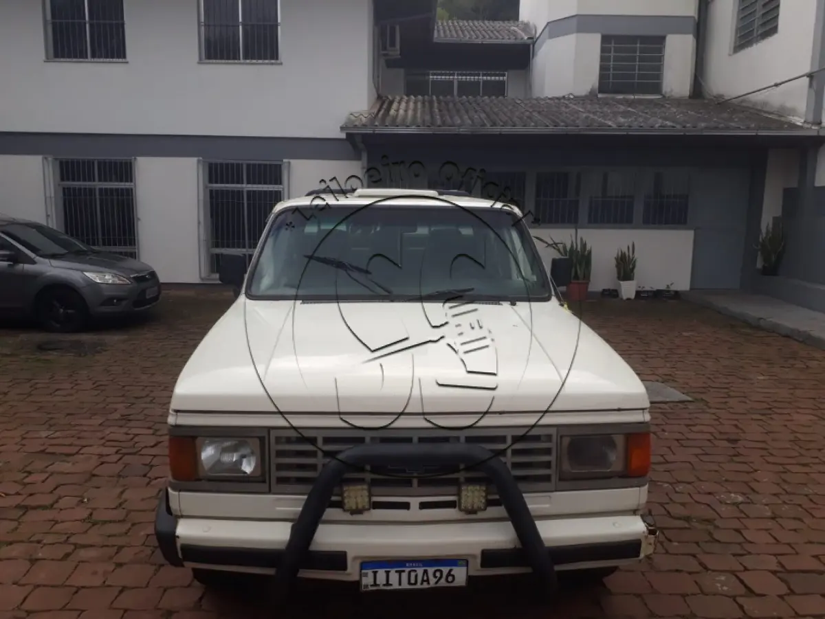 LOTE 037 - Caminhonete GM/CHEVROLET D20 CUSTOM, ano/modelo: 1991/1991, placa: IIT0A96