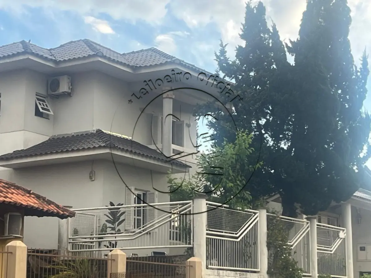 LOTE S-062 - Um terreno e suas respectivas acessões e benfeitorias, na RUA NIDERAU FARAH- nº 173