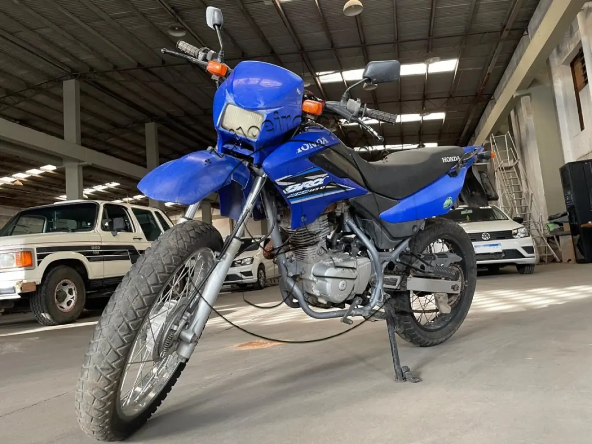 LOTE 029 - Motocicleta HONDA/NXR 125 Bros KS, ano/modelo 2004/2005, placa IMJ8I76