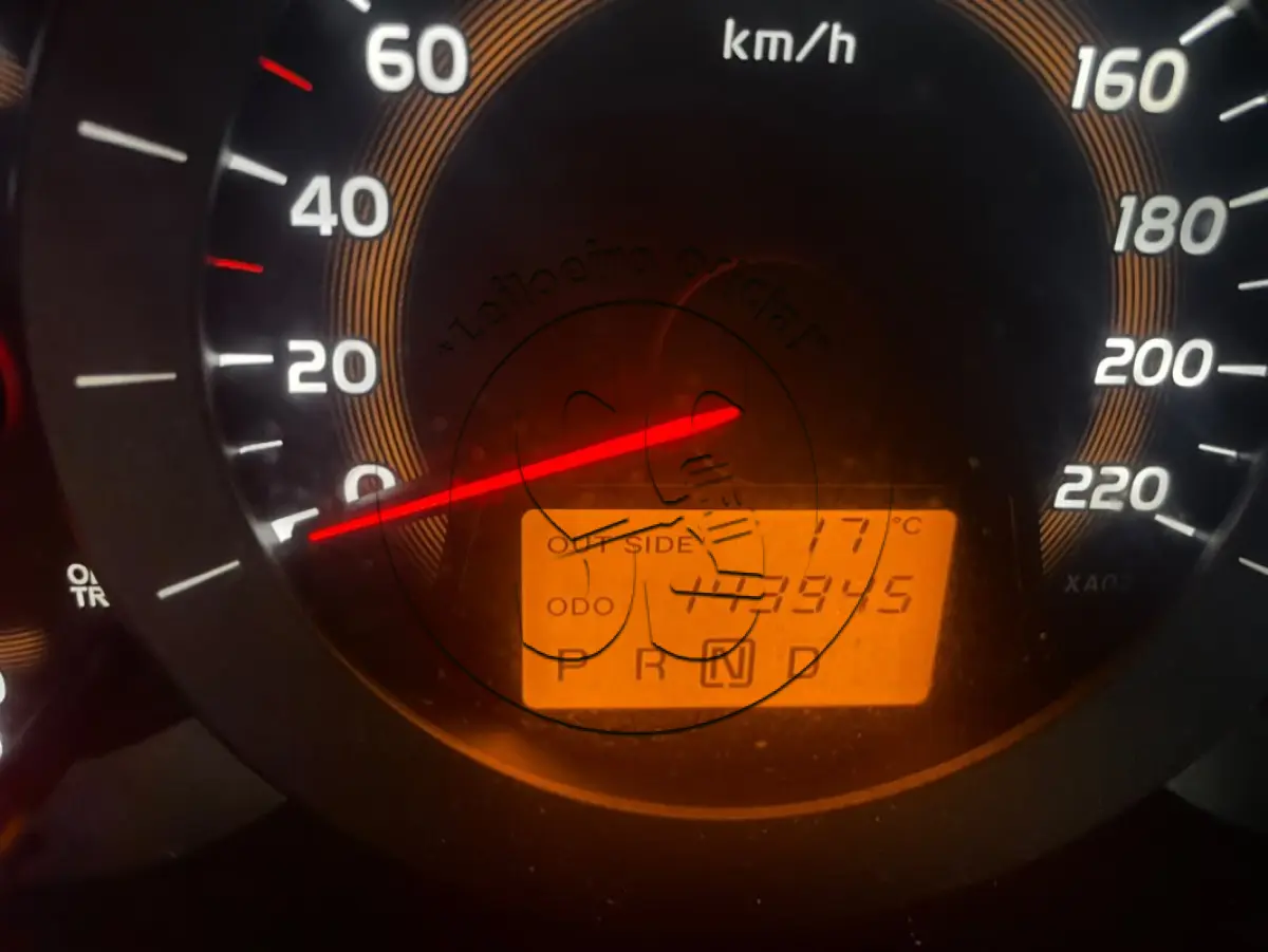 LOTE 025 - Camioneta I/TOYOTA RAV4, ano/modelo: 2006/2007, placa: INM9404