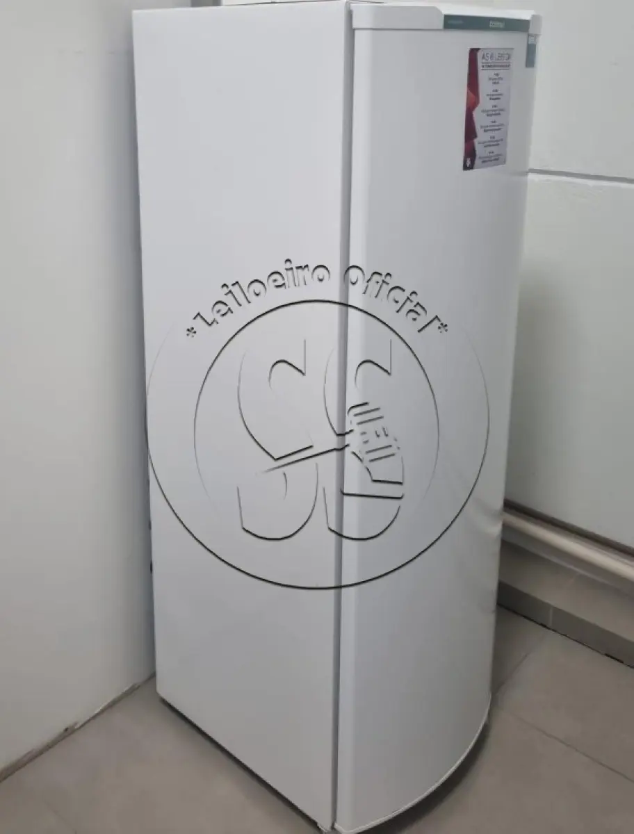 LOTE 107 - Geladeira, marca Cônsul