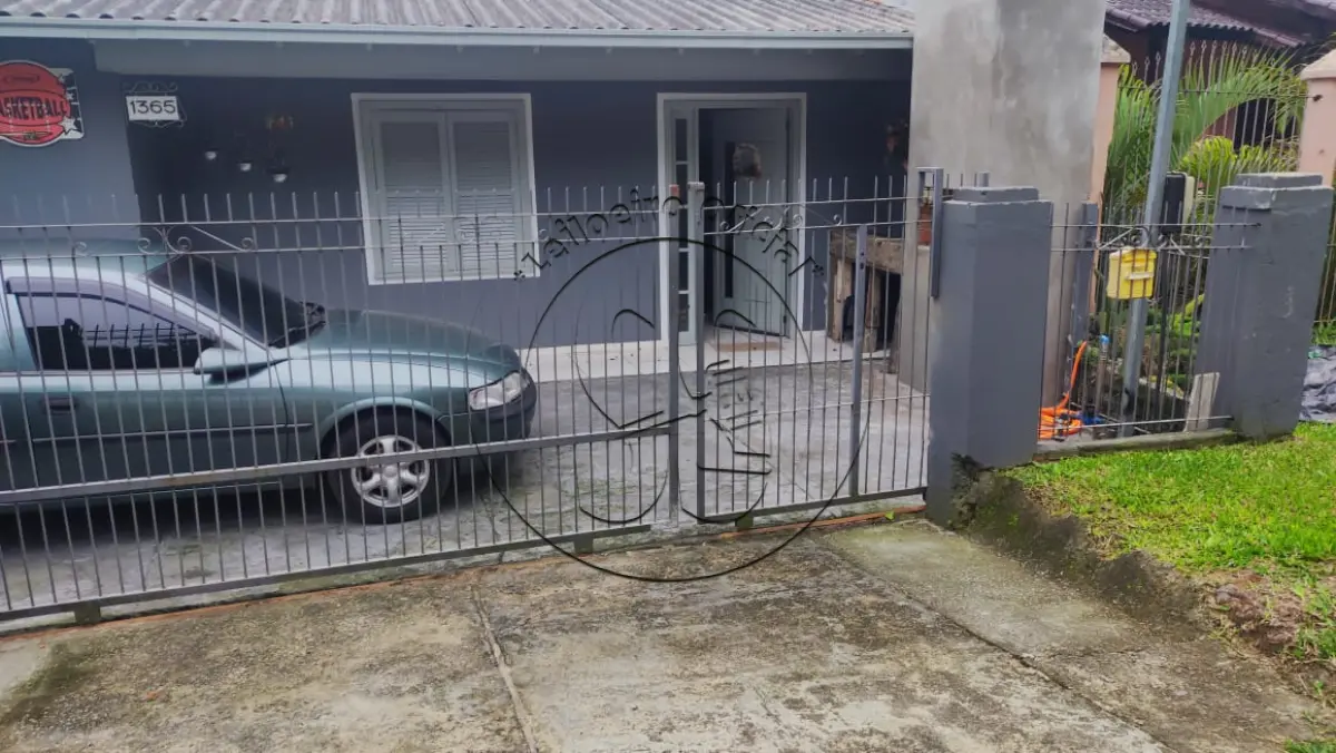 LOTE S-071 - Um terreno, e a respectiva benfeitoria, situado na Rua da Pedreira, Santa cruz do Sul/RS
