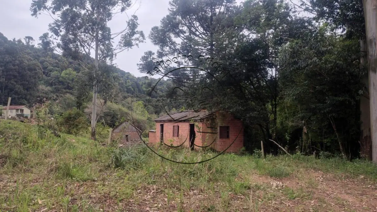 LOTE 015 - Fração de terras com 30.000,00m², em condomínio, e 1/3 das benfeitorias, em Linha dos Alemães, distrito de Ibarama, Sobradinho/RS