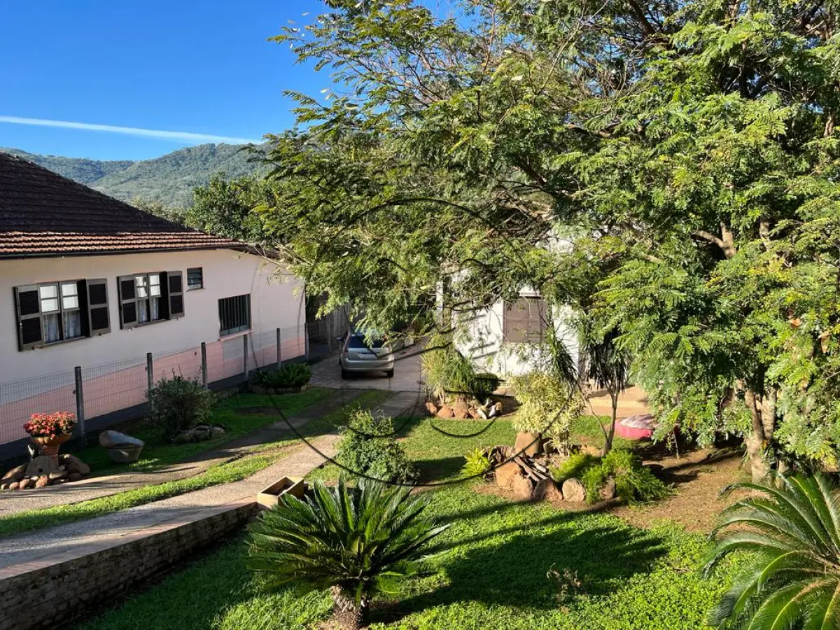 LOTE 003 - Uma fração de terras, a Avenida General Flores da Cunha, nº 1.431, município de Sinimbu