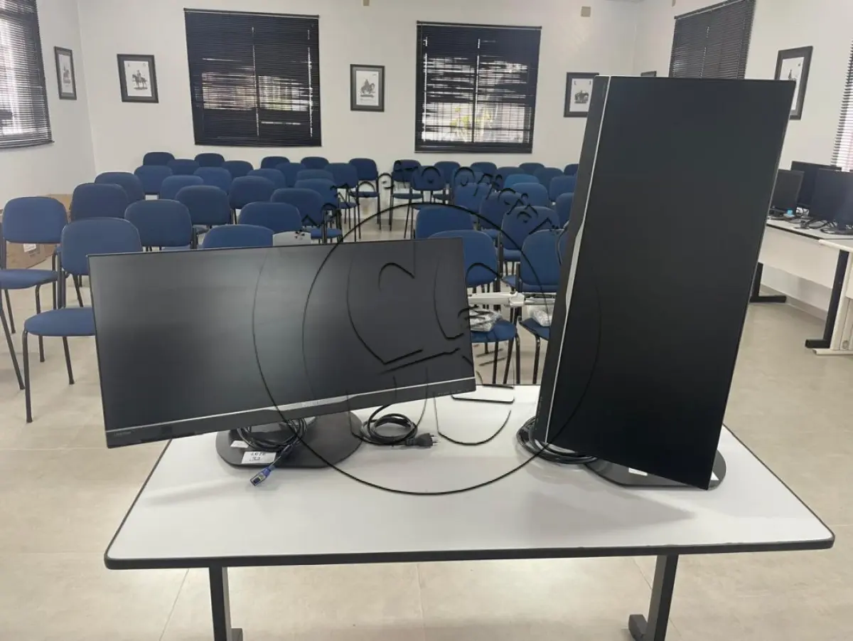 LOTE 032 - Dois Monitores Philips 29" Full HD