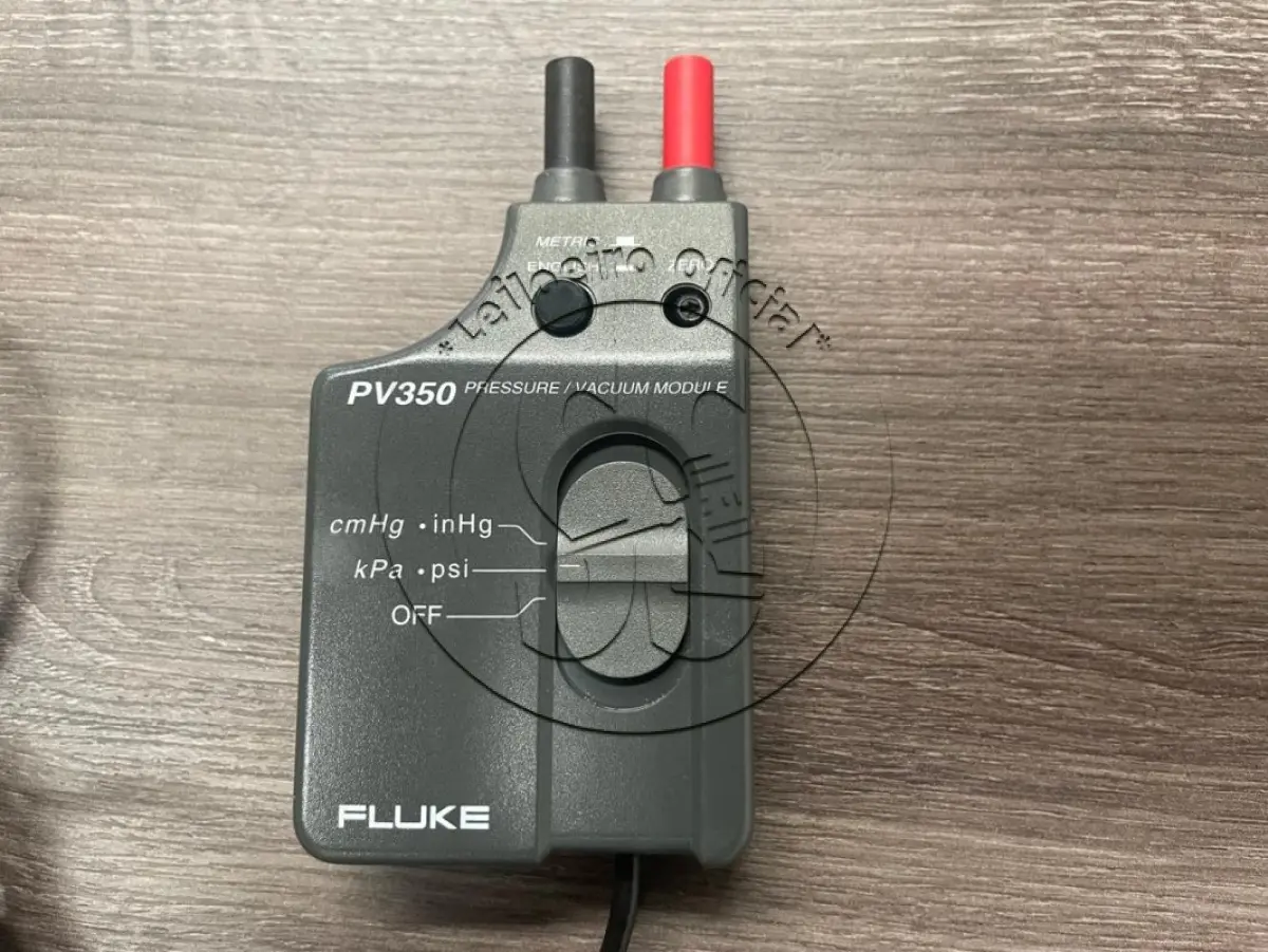 LOTE 047 - Módulo de vácuo de pressão Fluke PV350