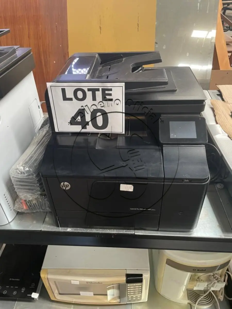 LOTE 040 - Impressora HP M276NW Preta