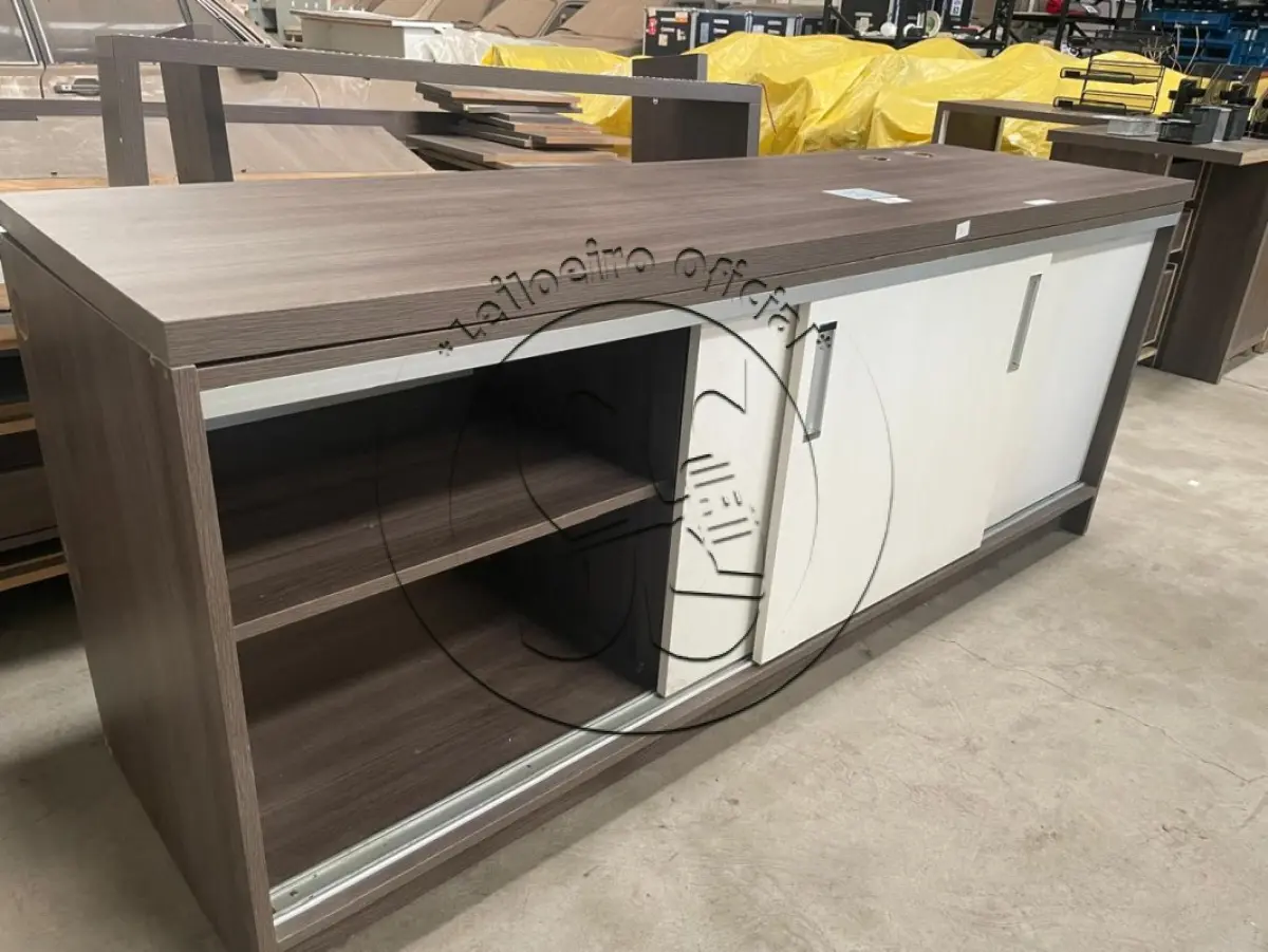 LOTE 059 - Armário duas portas alto MDF e dois Arquivo horizontal MDF