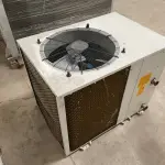 RESFRIADOR DE LIQUIDOS COM CONDENSAÇÃO A AR CARRIER ACQUA JUNIOR 10TR -  380V.