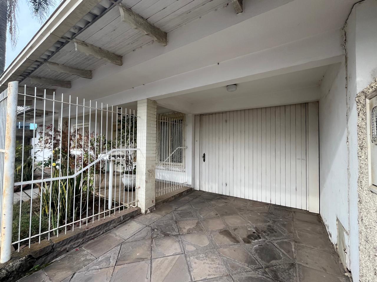 Terreno com área de 928,20m², contendo uma casa, na Rua Visconde Rio Branco, Venâncio Aires/RS, localizado em Venâncio Aires - RS