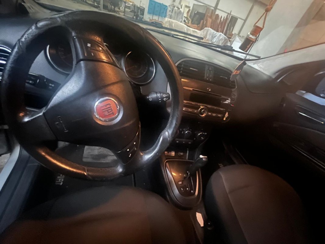 LOTE 028 - Automóvel FIAT/BRAVO ESSENCE DUAL, ano/modelo 2012/2012, placa: ISX4J39