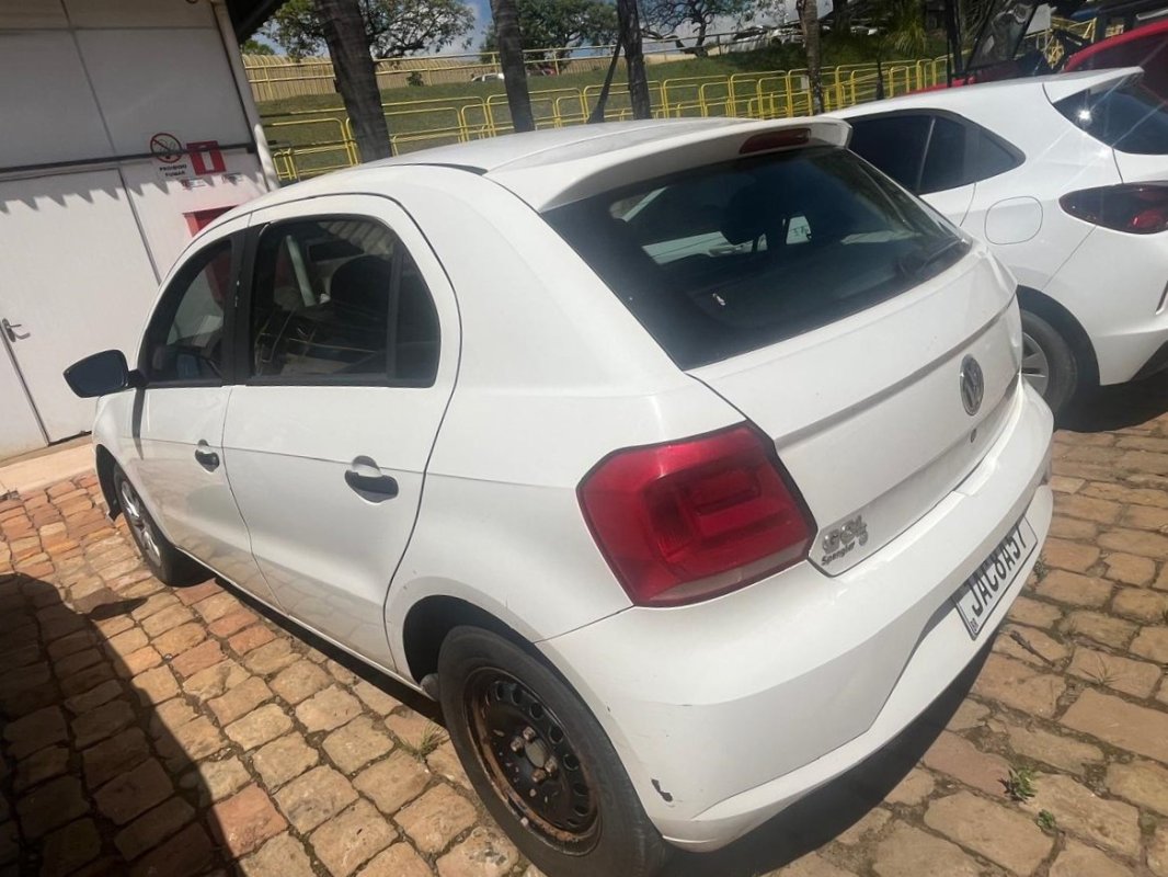 LOTE 008 - Automóvel VW/GOL 1.0L MC4, ano/modelo 2020/2021