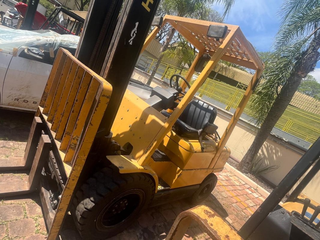 LOTE 014 - Empilhadeira marca HYSTER, modelo H 50 XM