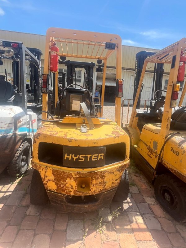 LOTE 012 - Empilhadeira marca HYSTER, modelo H 50 XM