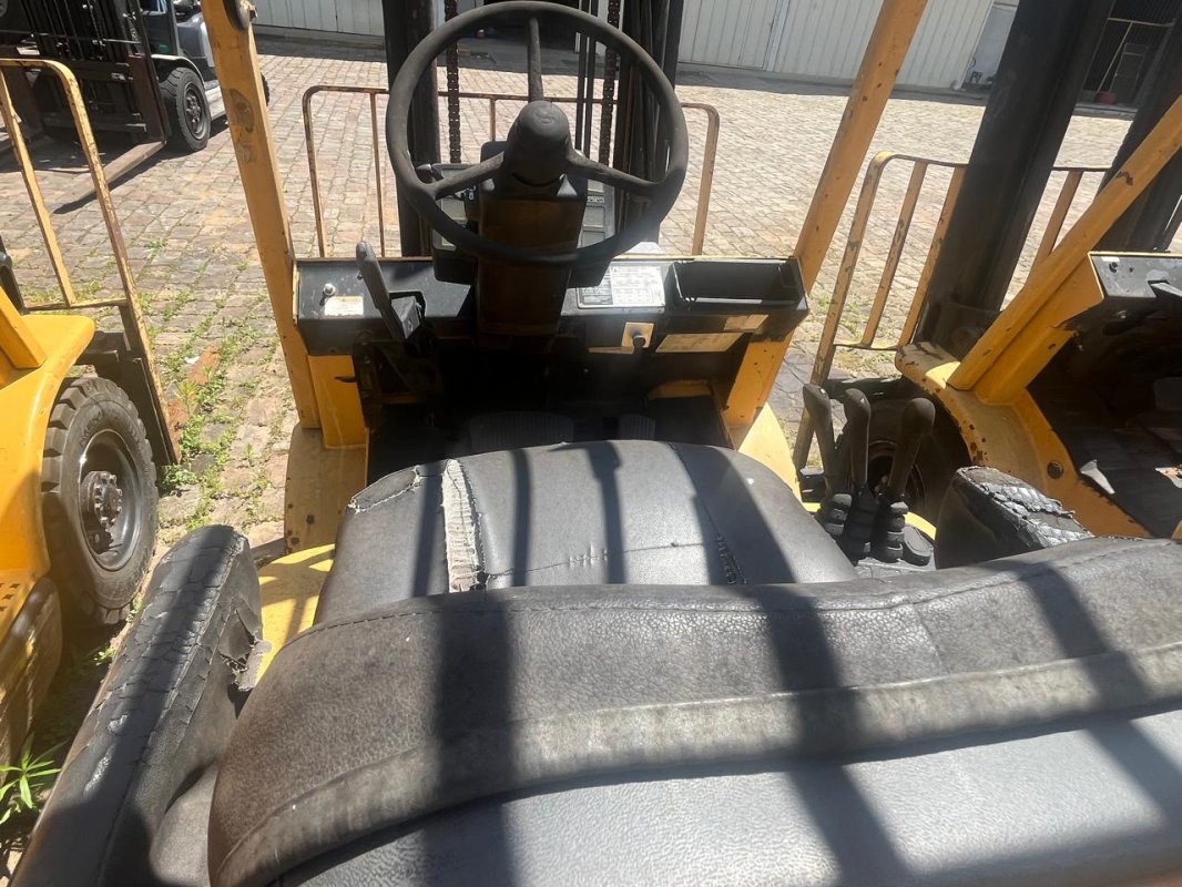 LOTE 013 - Empilhadeira marca HYSTER, modelo H 50 XM