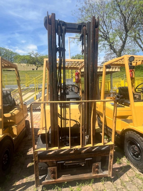LOTE 013 - Empilhadeira marca HYSTER, modelo H 50 XM