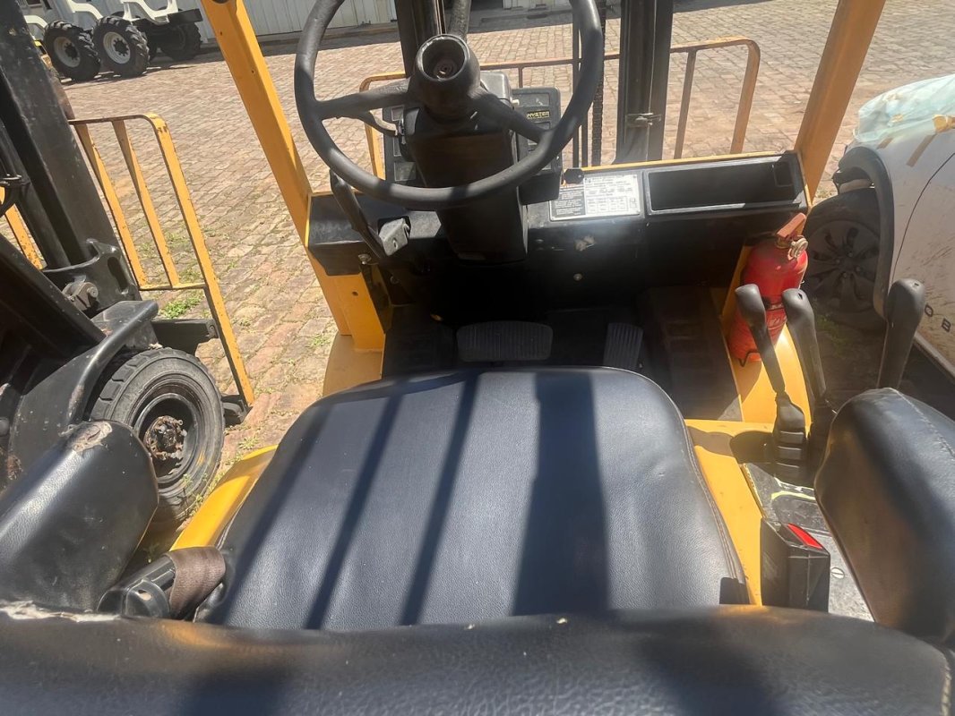 LOTE 014 - Empilhadeira marca HYSTER, modelo H 50 XM